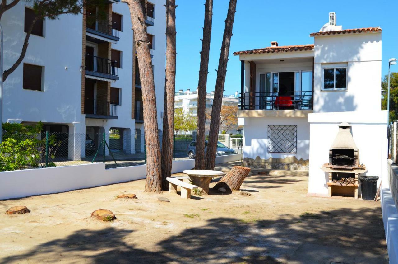 La Torre - Villa Rosamar Beach Cambrils Esterno foto